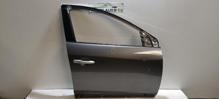Porte avant droit