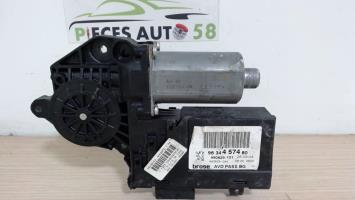 Moteur leve vitre avant droit