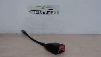 Attache ceinture avant gauche
