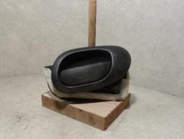 Poignee interieur avant droit