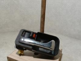 Poignee interieur avant gauche