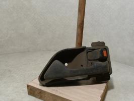 Poignee interieur avant droit