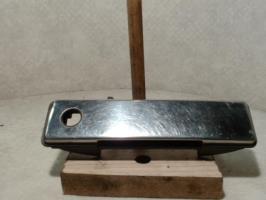 Poignee porte avant gauche