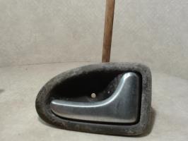 Poignee interieur avant droit