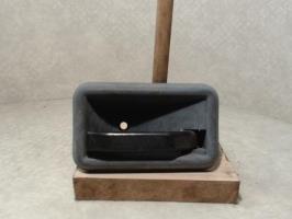 Poignee interieur avant droit