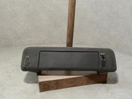 Poignee porte avant droit