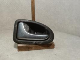 Poignee interieur avant gauche