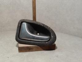 Poignee interieur avant gauche