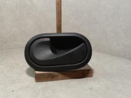 Poignee interieur avant gauche