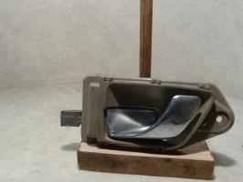 Poignee interieur avant gauche