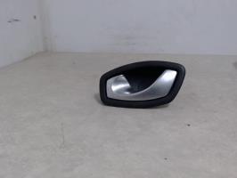 Poignee interieur arriere gauche