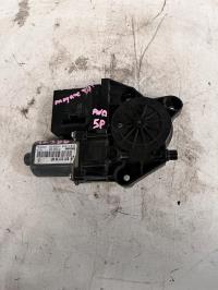 Moteur leve vitre avant droit