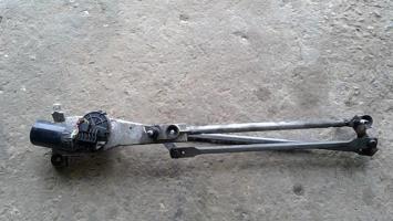Moteur essuie glace avant