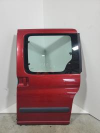 Porte laterale gauche
