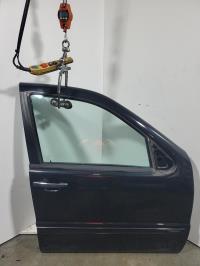 Porte avant droit