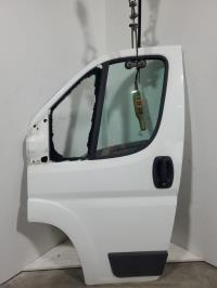 Porte avant gauche