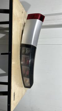 Feu arriere principal gauche (feux)