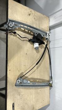Leve vitre electrique avant gauche