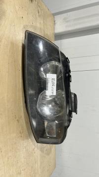 Optique avant principal gauche (feux)(phare)