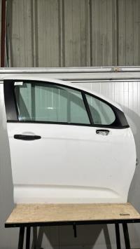 Porte avant droit