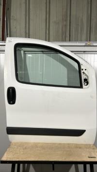 Porte avant droit