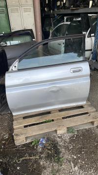 Porte avant gauche