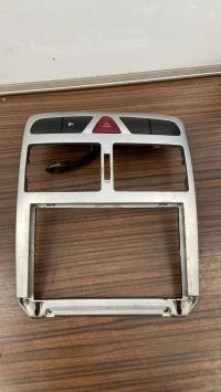 Console central (interieur plastique)