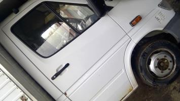 Porte avant droit