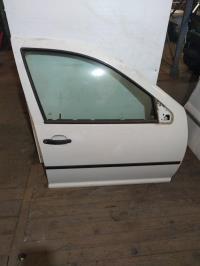 Porte avant droit