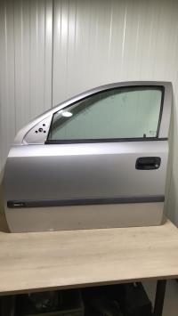 Porte avant gauche