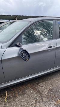 Porte avant gauche
