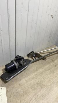 Moteur essuie glace avant