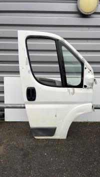 Porte avant droit