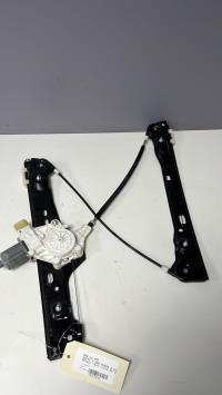 Moteur leve vitre avant droit