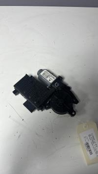Motor de elevalunas delantero izquierdo