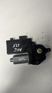 Moteur leve vitre avant gauche