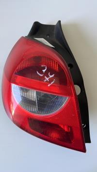 Fanale posteriore principale sinistro (luci)