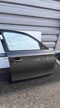 Porte avant droit