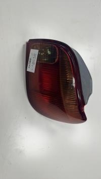 Fanale posteriore principale destro (luci)