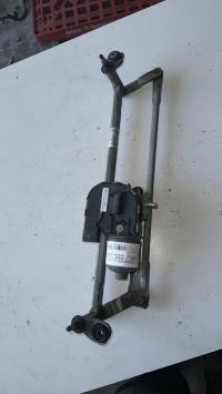 Motore tergicristallo anteriore
