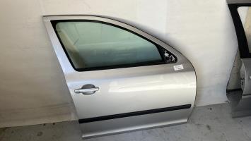 Porte avant droit