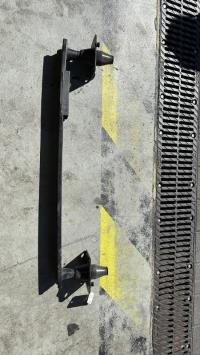 Renfort pare choc avant (traverse)