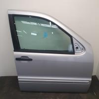 Porte avant droit