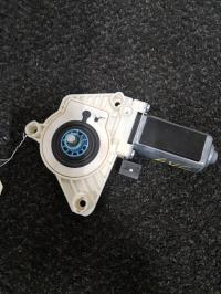 Moteur leve vitre avant gauche