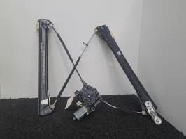 Mecanisme de leve vitre electrique avant gauche