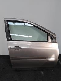 Porte avant droit