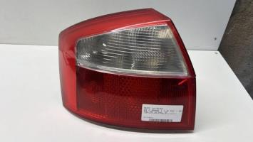 Fanale posteriore principale sinistro (luci)
