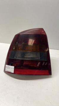 Fanale posteriore principale sinistro (luci)