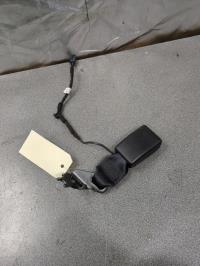 Attache ceinture arriere gauche