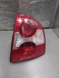 Fanale posteriore principale destro (luci)